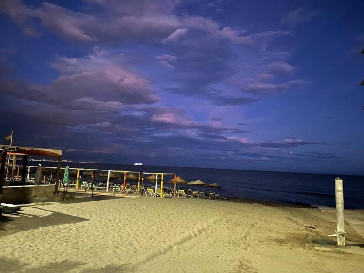 One Step From The Beach Torremolinos Exterior photo